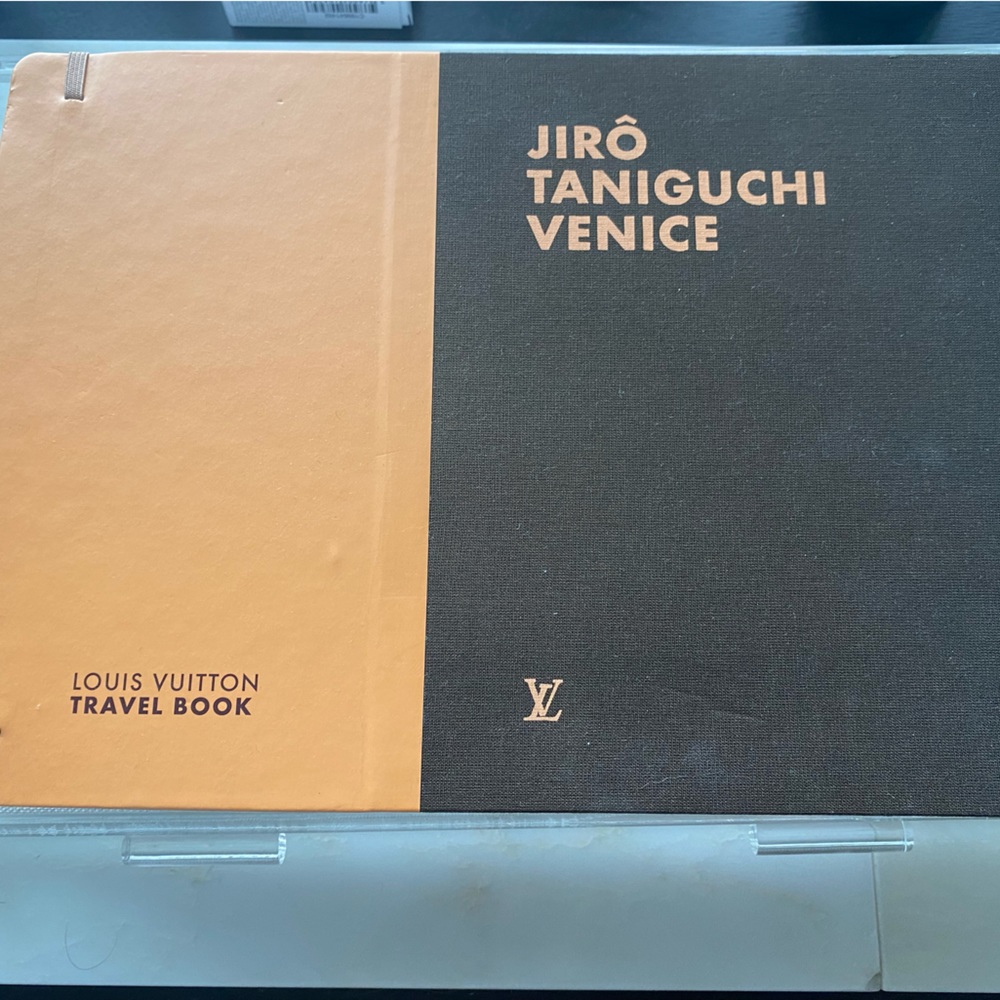LOUIS VUITTON VENICE BOOK